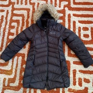 Marmot Montreal Down Coat Thigh Length- Women's Medium